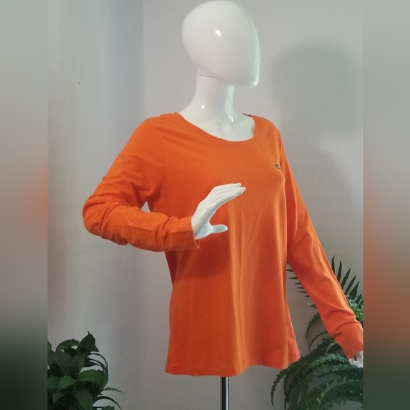THRE3 Tops - 🆕 THRE3 Women's Top / XL